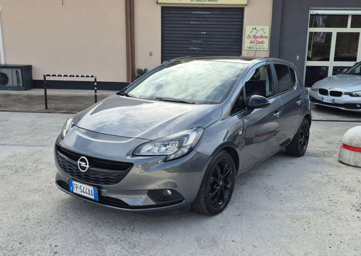 Opel Corsa 1.4 5 porte b-Color (3)