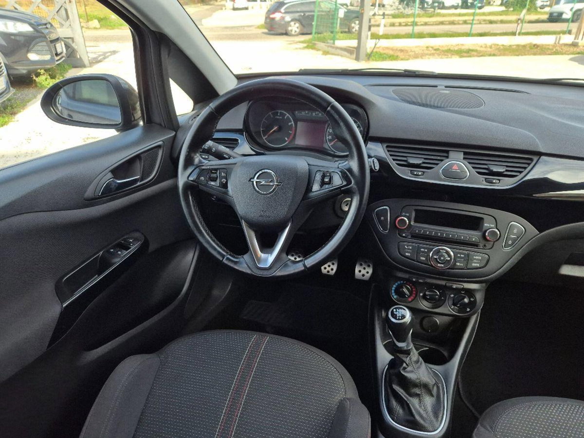 Opel Corsa 1.4 5 porte b-Color (9)