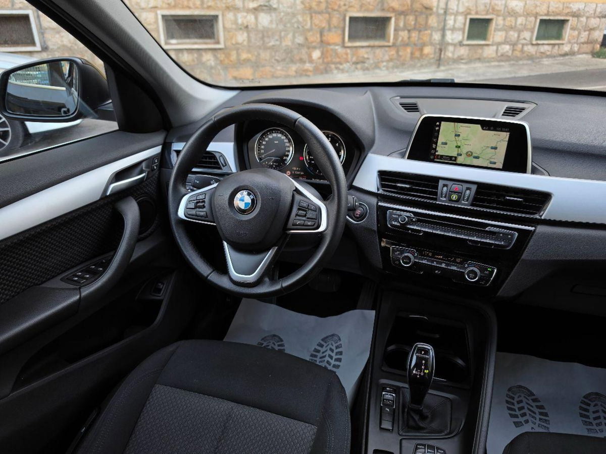 BMW X1 sDrive18d Advantage (20)