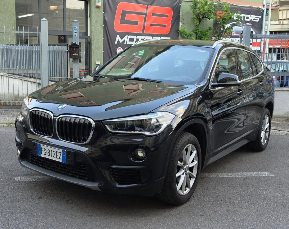 BMW X1 sDrive18d Advantage (5)