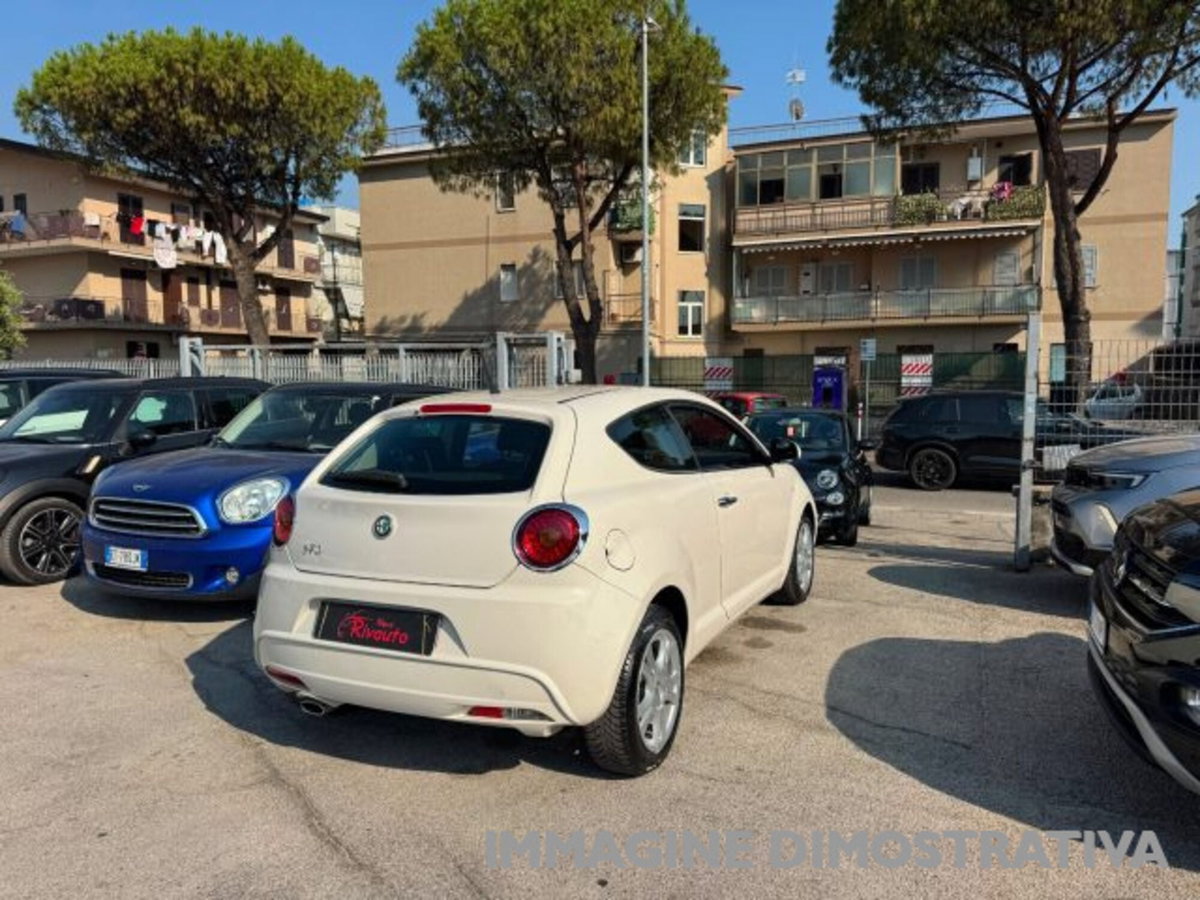 Alfa Romeo MiTo 1.3 JTDm-2 95 CV S&S Distinctive Sport Pack (5)