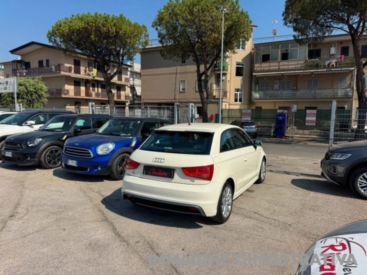 Audi A1 1.6 TDI 105 CV Ambition (10)
