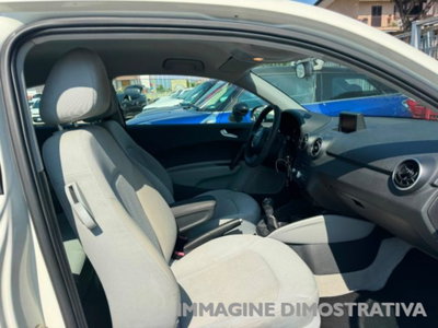 Audi A1 1.6 TDI 105 CV Ambition (12)