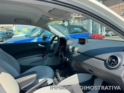 Audi A1 1.6 TDI 105 CV Ambition (20)