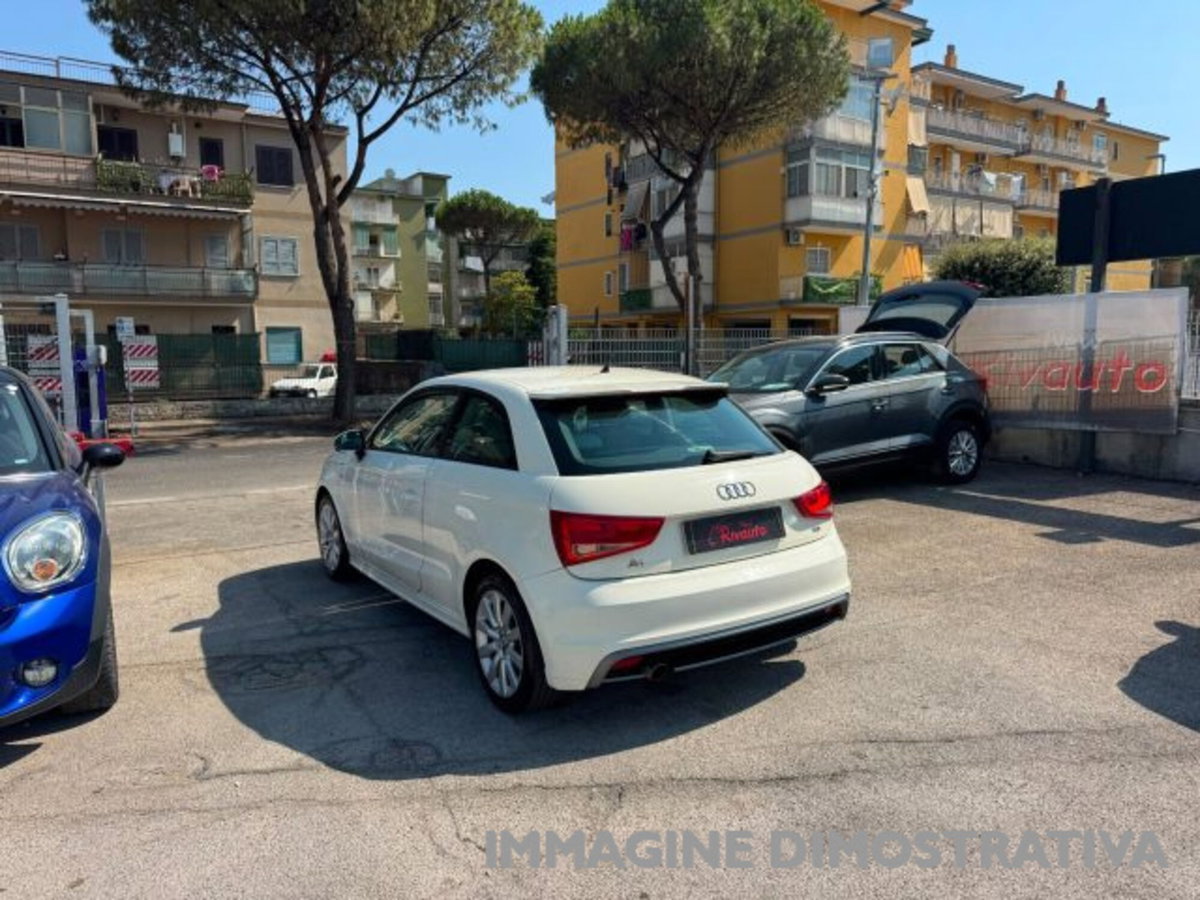 Audi A1 1.6 TDI 105 CV Ambition (7)
