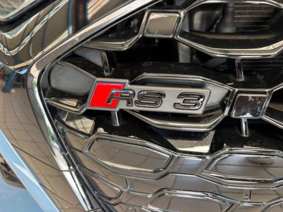 Audi RS 3 Sportback 3 TFSI quattro S tronic (10)