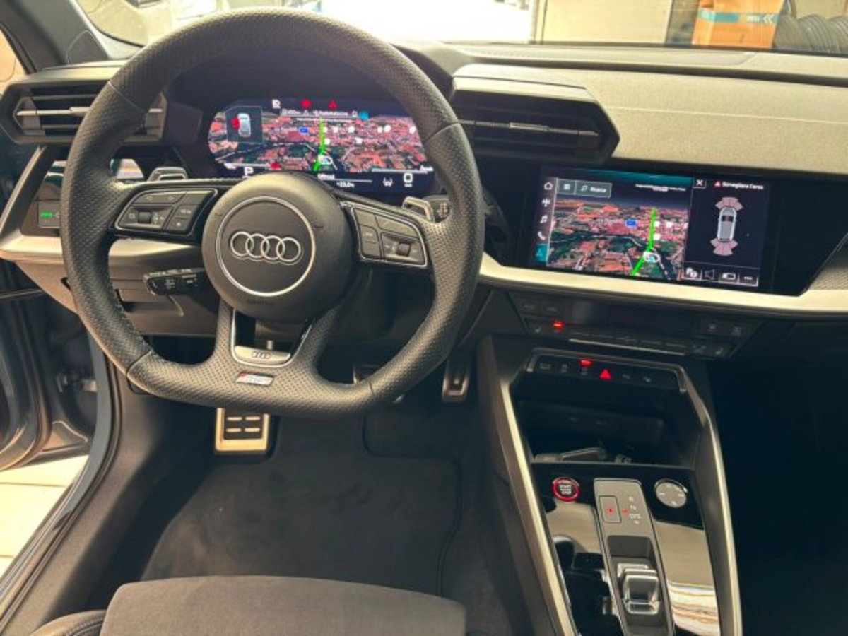 Audi RS 3 Sportback 3 TFSI quattro S tronic (18)
