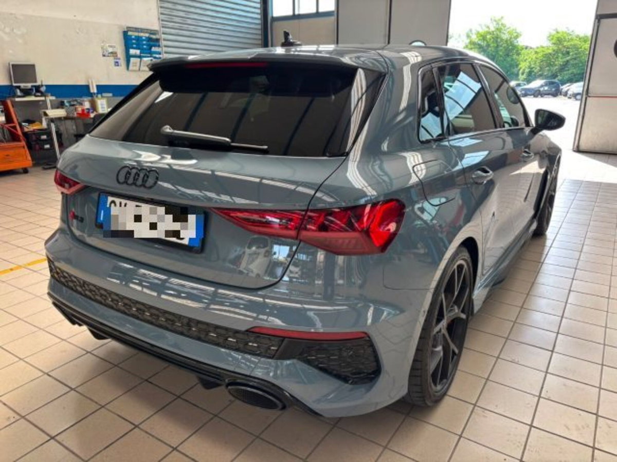 Audi RS 3 Sportback 3 TFSI quattro S tronic (7)