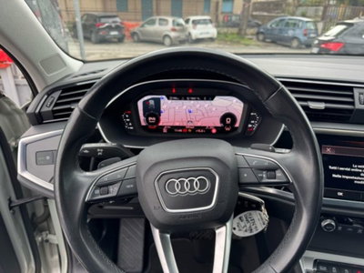 Audi Q3 Sportback 35 TDI quattro S tronic Business Plus (10)