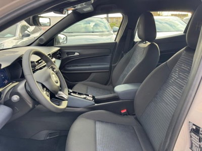 Alfa Romeo Junior 1.2 ibrida 145cv edct6 (16)