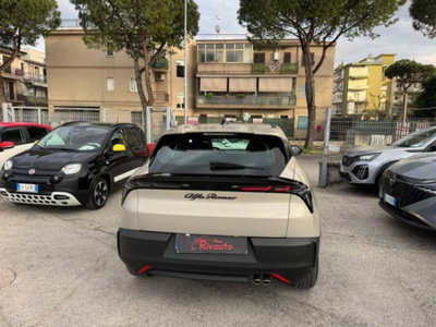 Alfa Romeo Junior 1.2 ibrida 145cv edct6 (8)