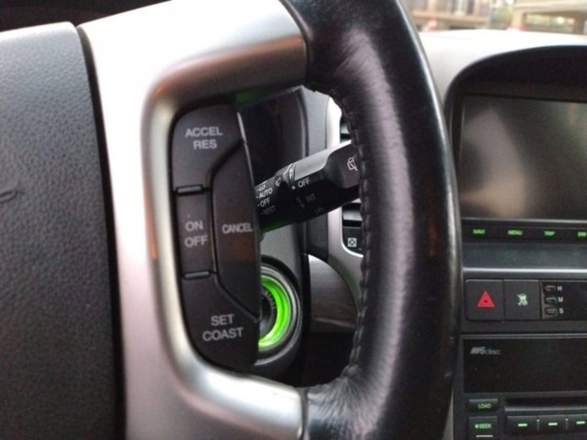 Chevrolet Captiva 2.0 VCDi LTZ (10)