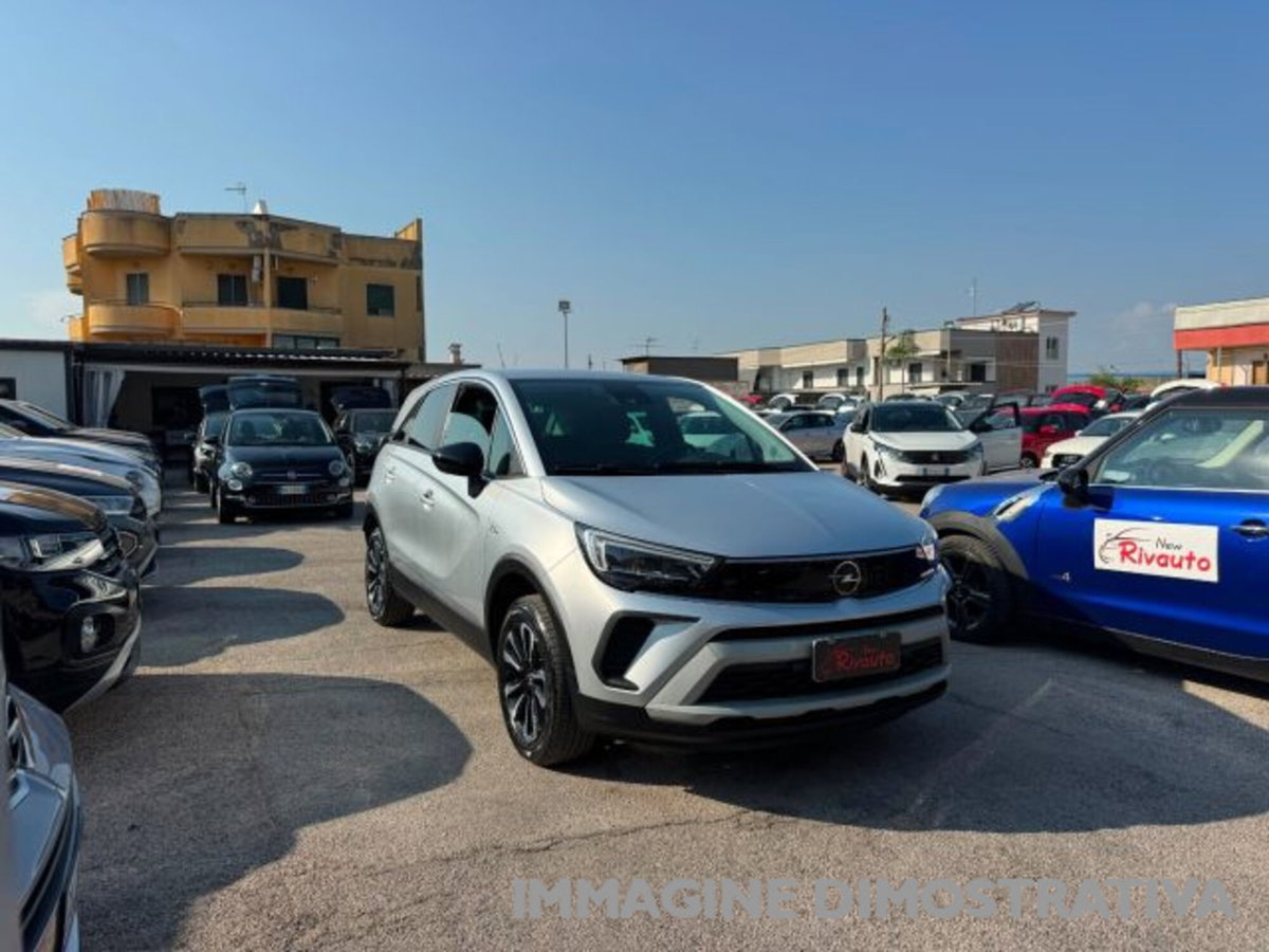 Opel Crossland 1.2 Elegance Pack s&s 130cv at6 (3)