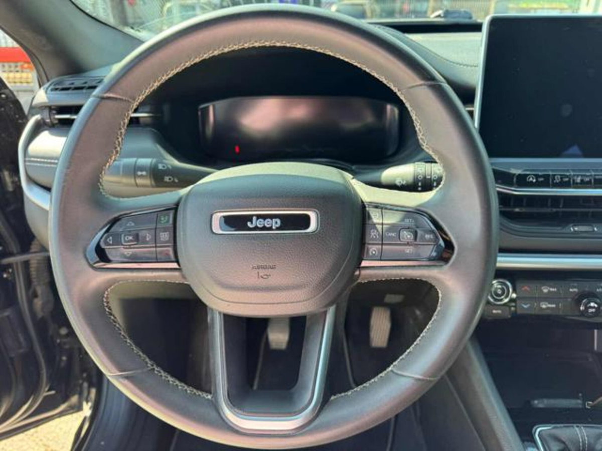 Jeep Compass 1.6 Multijet II 2WD S (13)