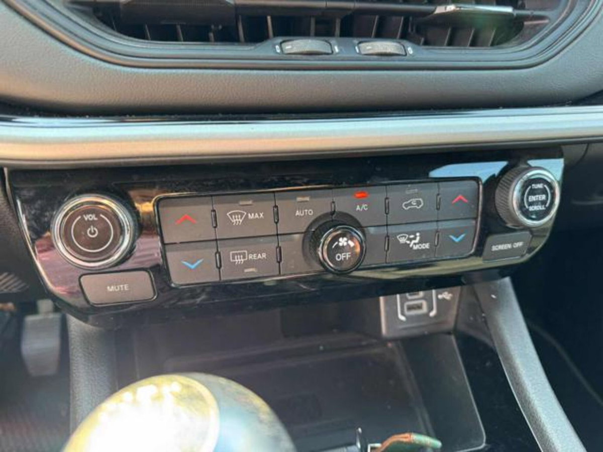 Jeep Compass 1.6 Multijet II 2WD S (20)