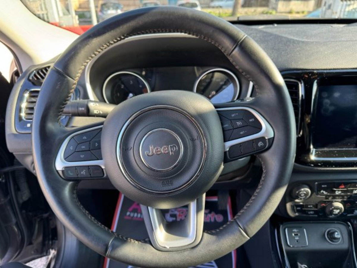 Jeep Compass 1.6 Multijet II 2WD Limited (19)