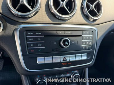 Mercedes-Benz GLA SUV 200 d Automatic Premium (16)