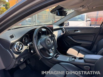 Mercedes-Benz GLA SUV 200 d Automatic Premium (17)