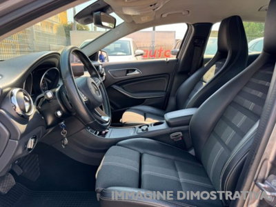 Mercedes-Benz GLA SUV 200 d Automatic Premium (18)