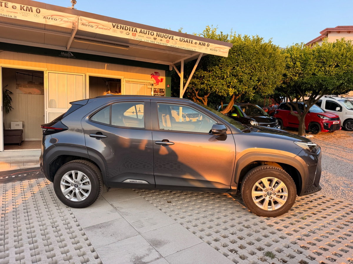 Toyota Yaris Cross 1.5 Hybrid 5p. E-CVT Active (4)