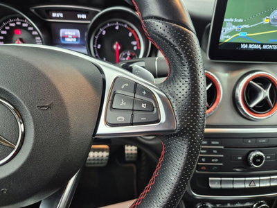 Mercedes-Benz CLA Shooting Brake 220 d Automatic Executive (19)