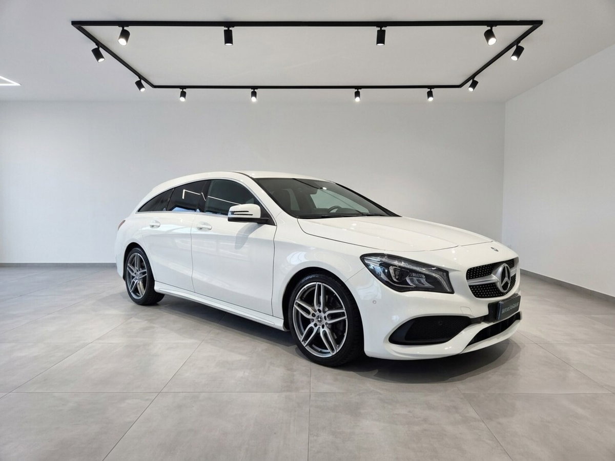 Mercedes-Benz CLA Shooting Brake 220 d Automatic Executive (3)