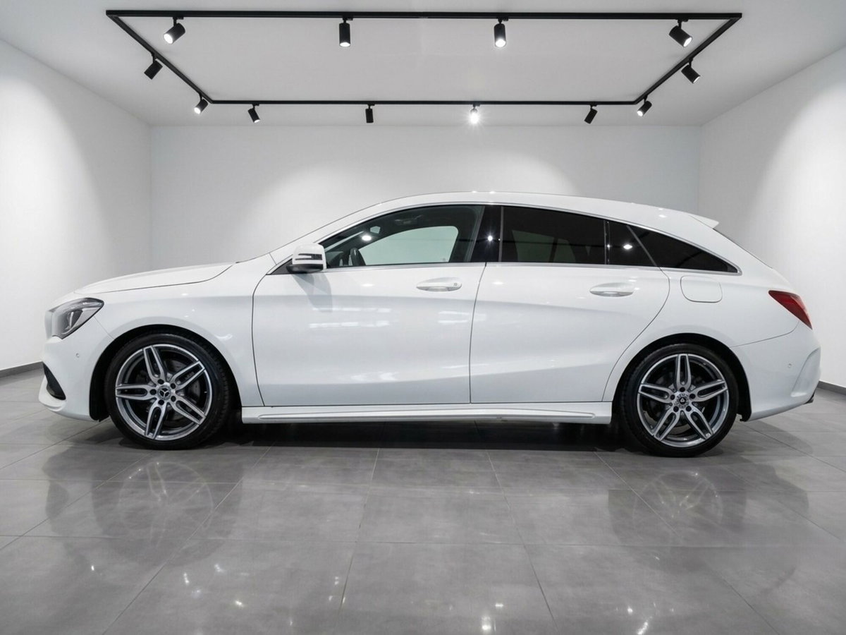 Mercedes-Benz CLA Shooting Brake 220 d Automatic Executive (8)