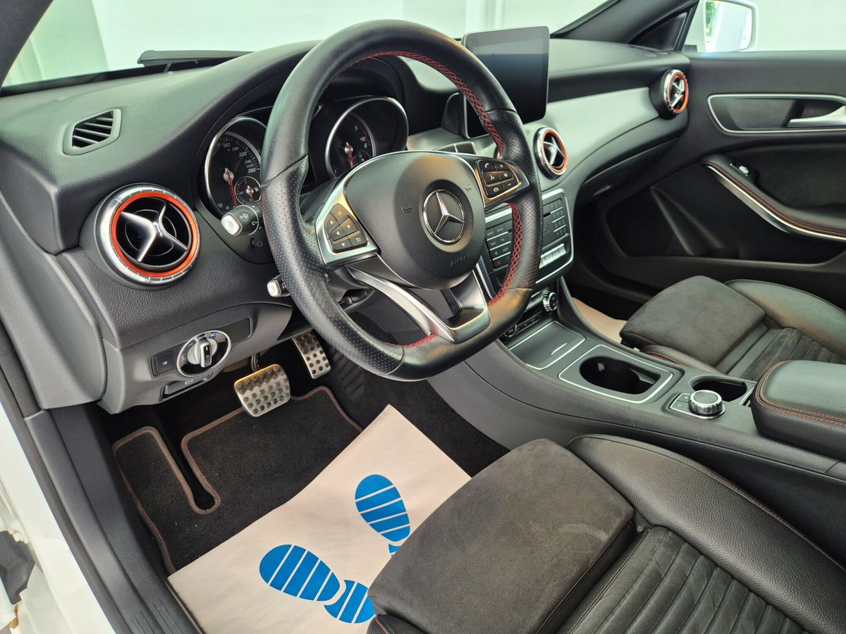 Mercedes-Benz CLA Shooting Brake 220 d Automatic Executive (9)