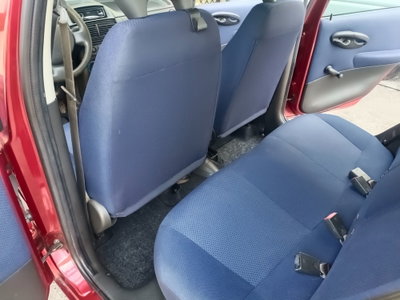 Fiat Punto 1.2 5 porte Active Natural Power (13)