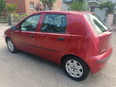 Fiat Punto 1.2 5 porte Active Natural Power (7)