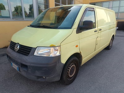 Volkswagen Veicoli Commerciali Transporter Furgone 2.5 TDI/130CV PC Furgone usato