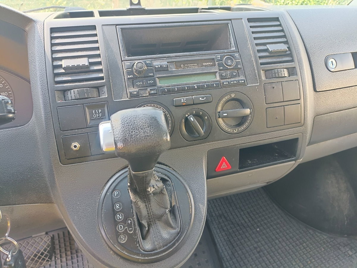 Volkswagen Veicoli Commerciali Transporter Furgone 2.5 TDI/130CV PC Furgone (8)