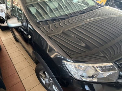 Dacia Sandero Stepway 1.5 Blue dCi 95CV 15th Anniversary (6)