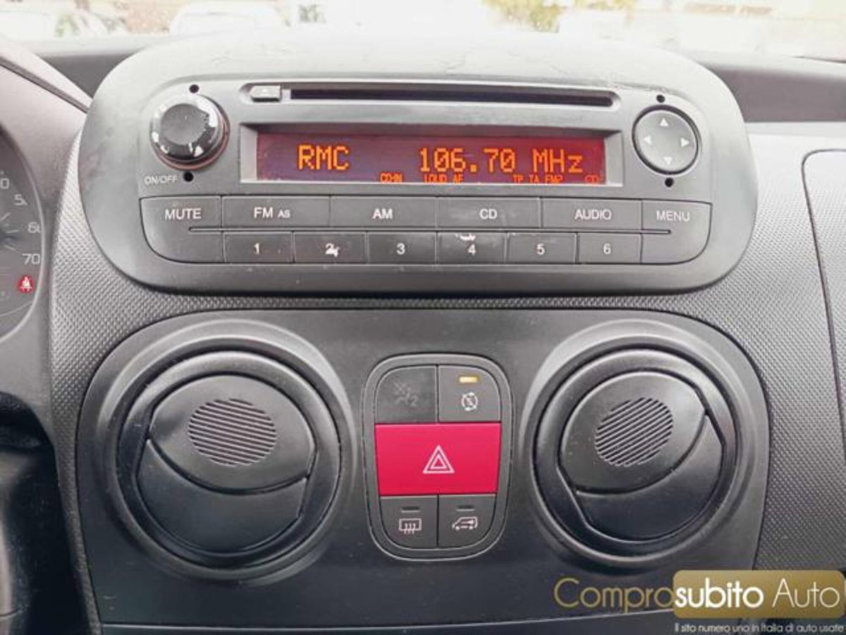 Fiat Fiorino 1.3 MJT 80CV Combinato (13)