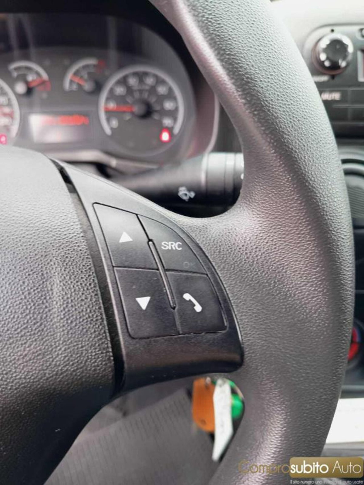 Fiat Fiorino 1.3 MJT 80CV Combinato (20)
