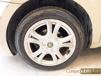 Alfa Romeo MiTo 1.4 105 CV M.air S&S Distinctive (14)