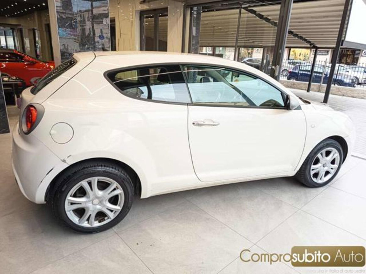 Alfa Romeo MiTo 1.4 105 CV M.air S&S Distinctive (6)