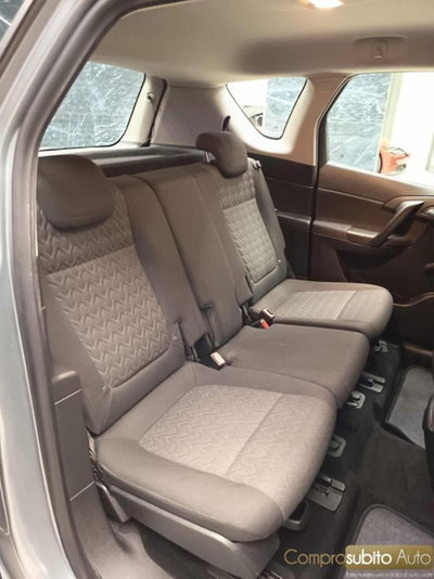 Opel Meriva 1.4 100CV Cosmo (10)