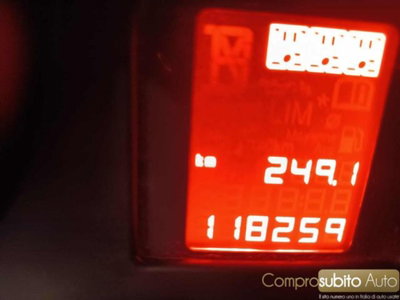 Opel Meriva 1.4 100CV Cosmo (19)
