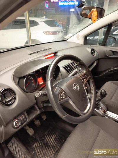 Opel Meriva 1.4 100CV Cosmo (20)