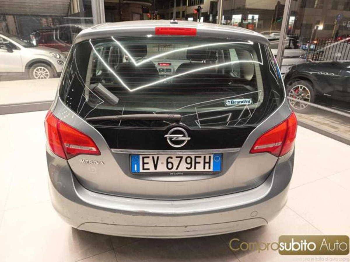 Opel Meriva 1.4 100CV Cosmo (8)