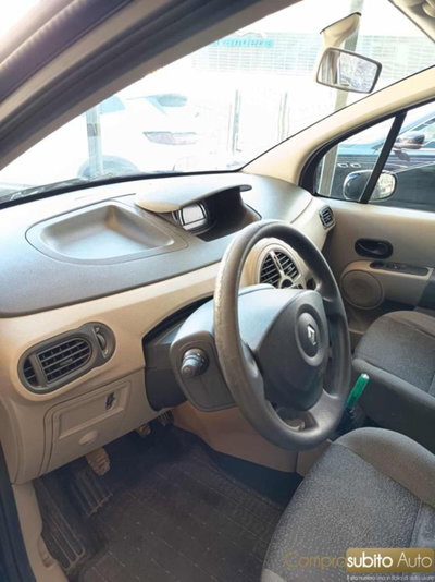Renault Modus 1.2 16V Luxe Dynamique (15)