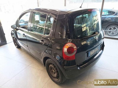 Renault Modus 1.2 16V Luxe Dynamique (4)