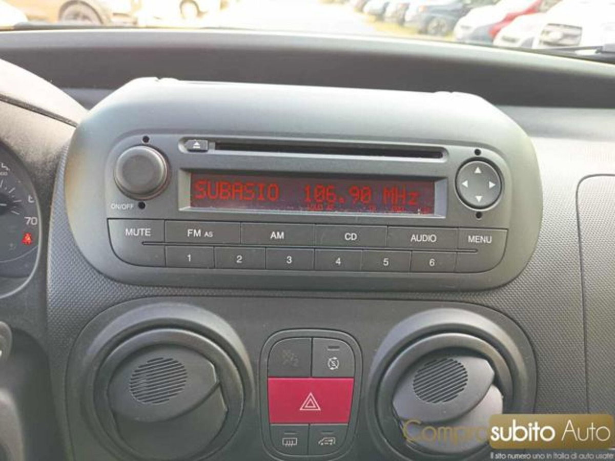 Fiat Fiorino 1.3 MJT 80CV Combinato (16)