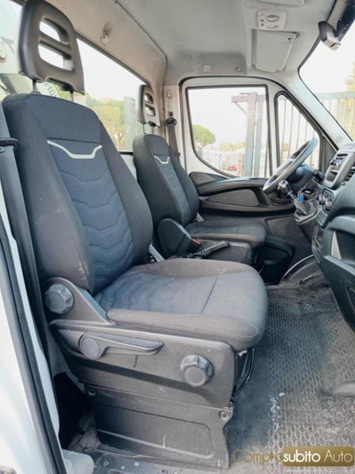 Iveco Daily Furgone 33S16HV 2.3 HPT PC-TN Furgone (10)