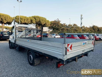 Iveco Daily Furgone 33S16HV 2.3 HPT PC-TN Furgone (11)