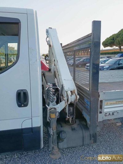 Iveco Daily Furgone 33S16HV 2.3 HPT PC-TN Furgone (4)