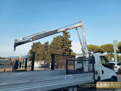 Iveco Daily Furgone 33S16HV 2.3 HPT PC-TN Furgone (6)