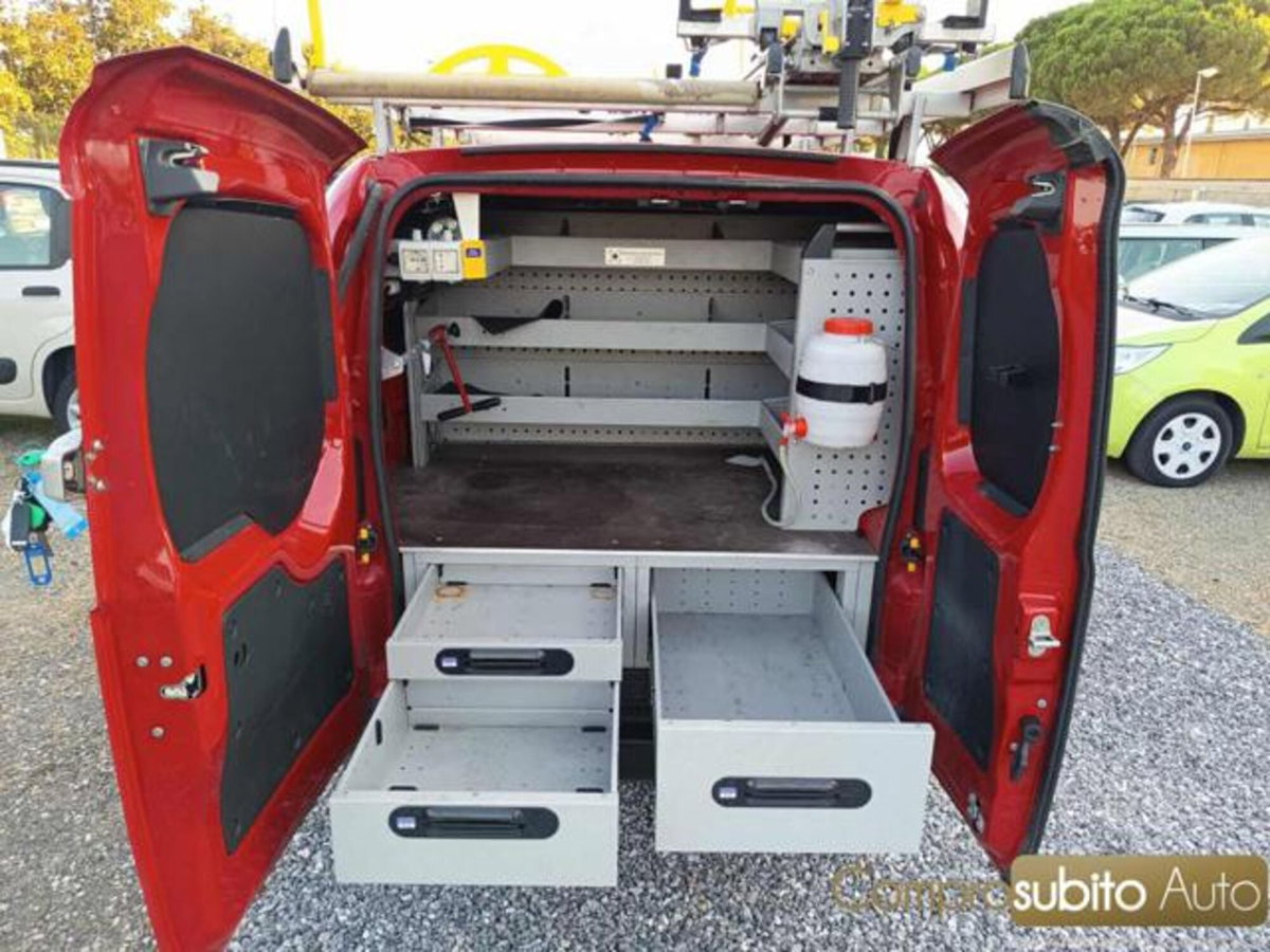 Fiat Fiorino 1.3 MJT 80CV Combinato (10)