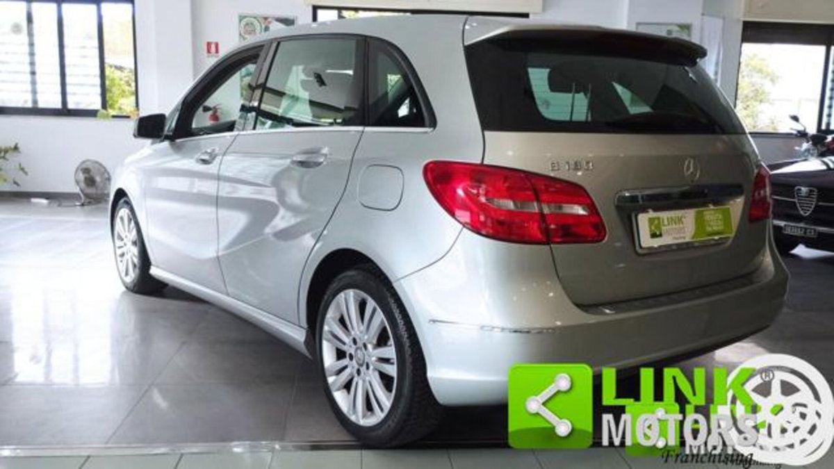 Mercedes-Benz Classe B 180 CDI BlueEFFICIENCY Executive (7)